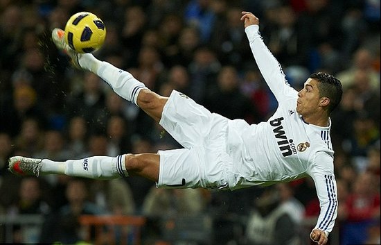 将球送入网 将球送入网