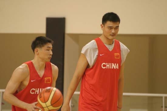 赛中尽量争 赛中尽量争