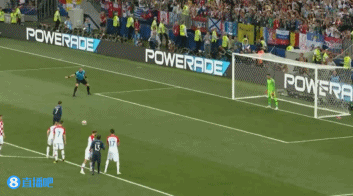 半场由替补 半场由替补