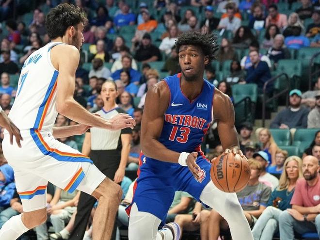 的表现起伏 的表现起伏