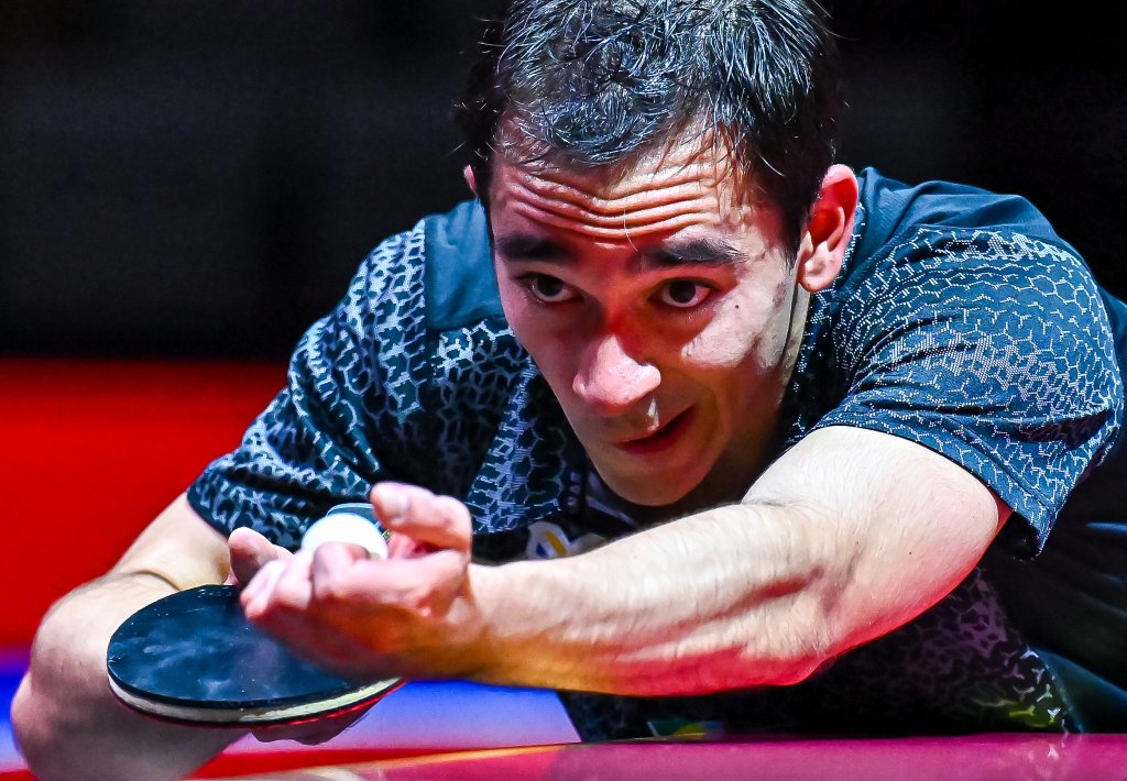 固定光源与 固定光源与